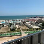 Viamare 3*