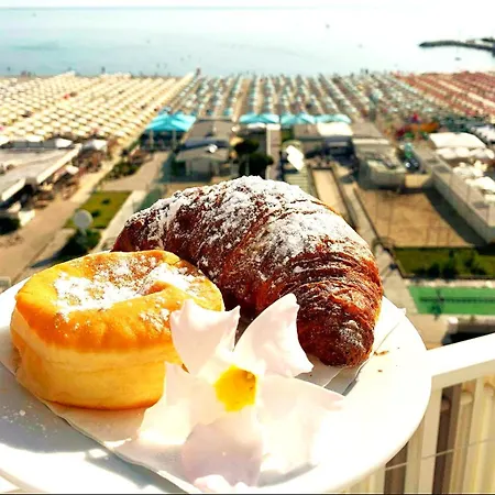 Viamare 3*