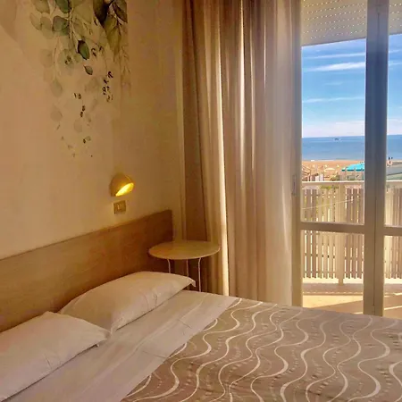 Отель Viamare 3*