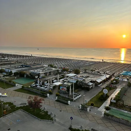 Отель Viamare 3*