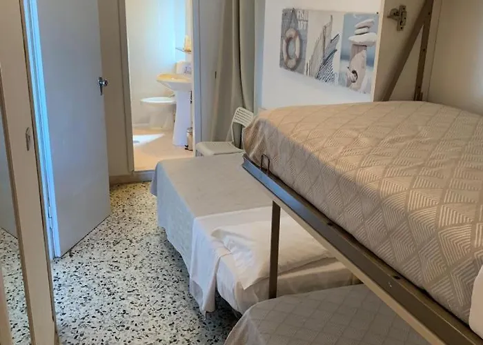 Viamare فندق